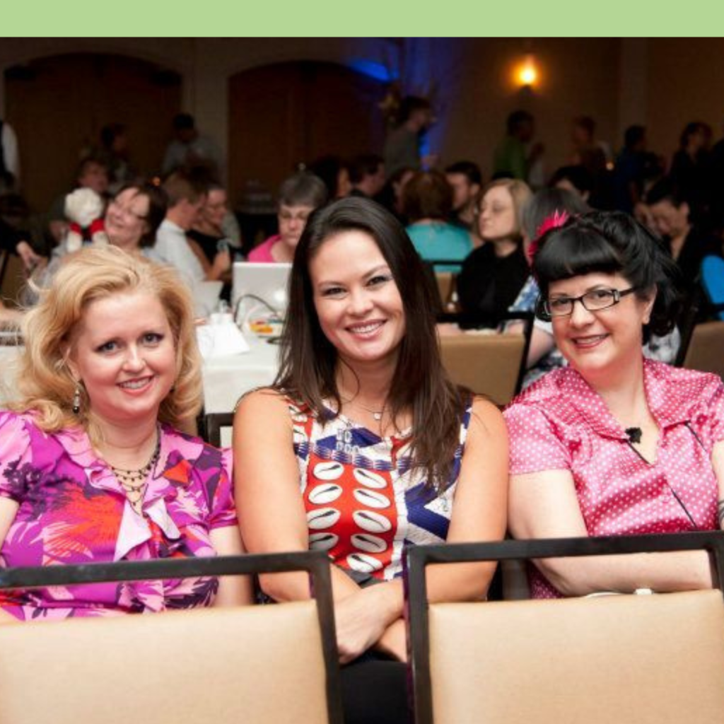 Pet bloggers at BlogPaws event